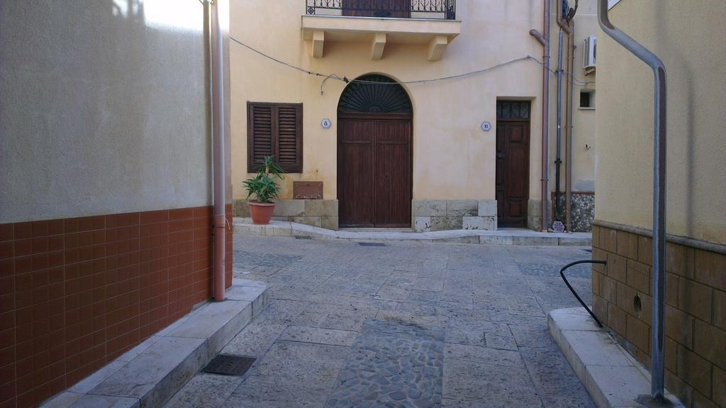 Trappeto Vacation Apartment Ruang foto